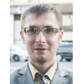 Денис Илларионов